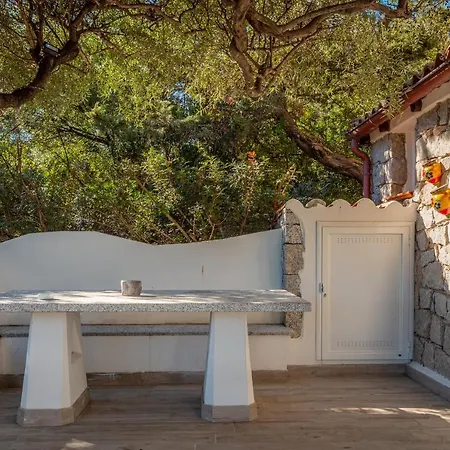 아파트 Bella Vista Marinella 2 *